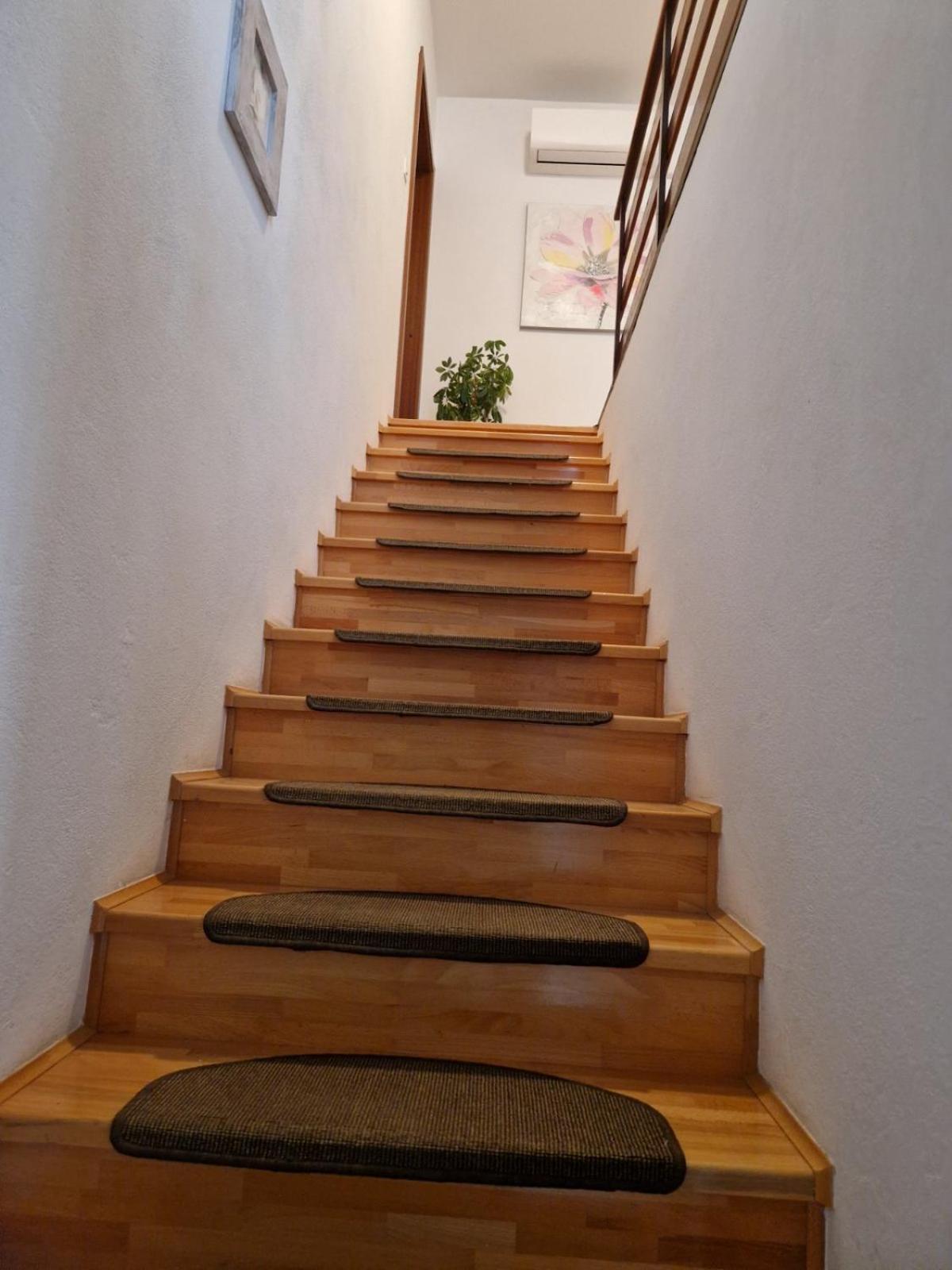 Apartman Seka Kraljevica Exterior photo